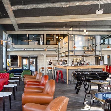 Eklo Bordeaux Centre Bastide Hotel Екстериор снимка