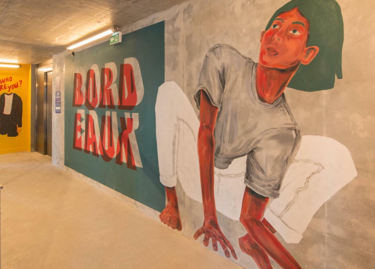 Eklo Bordeaux Centre Bastide Hotel Екстериор снимка